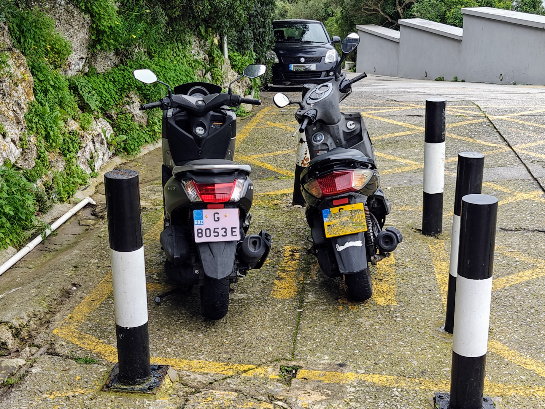 G 8053 E, Yamaha NMAX 1st gen, 2015–2020