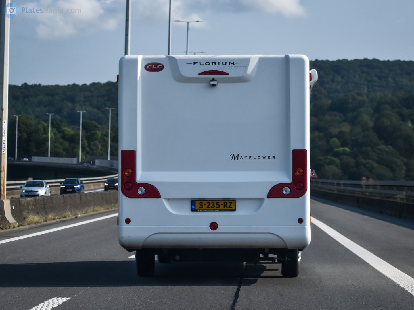 S-235-RZ, Fleurette Florium Mayflower 