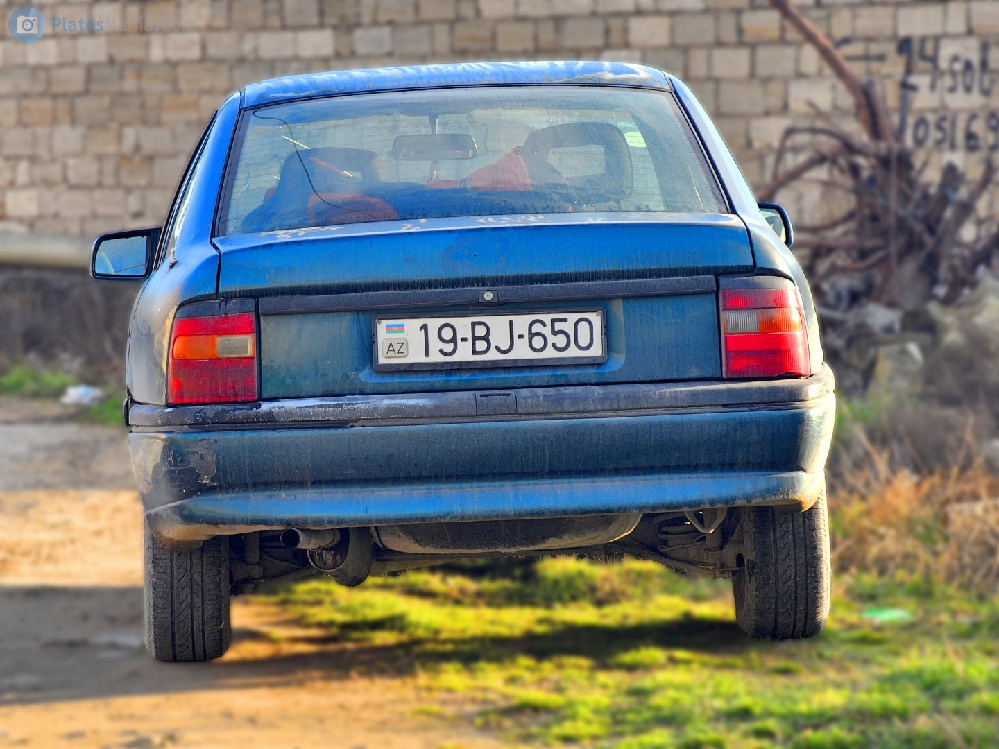 19 BJ 650, Opel Vectra 1st gen Sedan (A; J89), 1988–1995