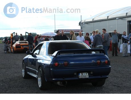 B O 3200 (04/10), Nissan Skyline