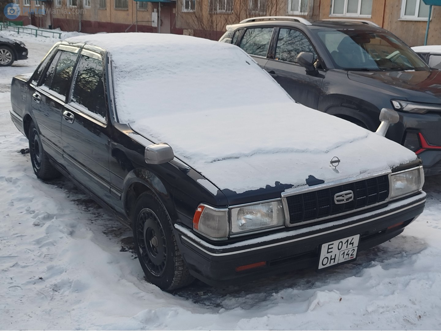 е 014 он 142, Nissan Gloria 8th gen Sedan (Y31), 1987–1991