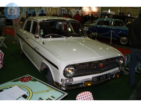 887 AZM 51, Vauxhall Victor