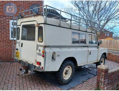 AHJ 224X, Land Rover Series III