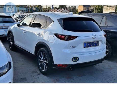 EE 01270, Mazda CX-5