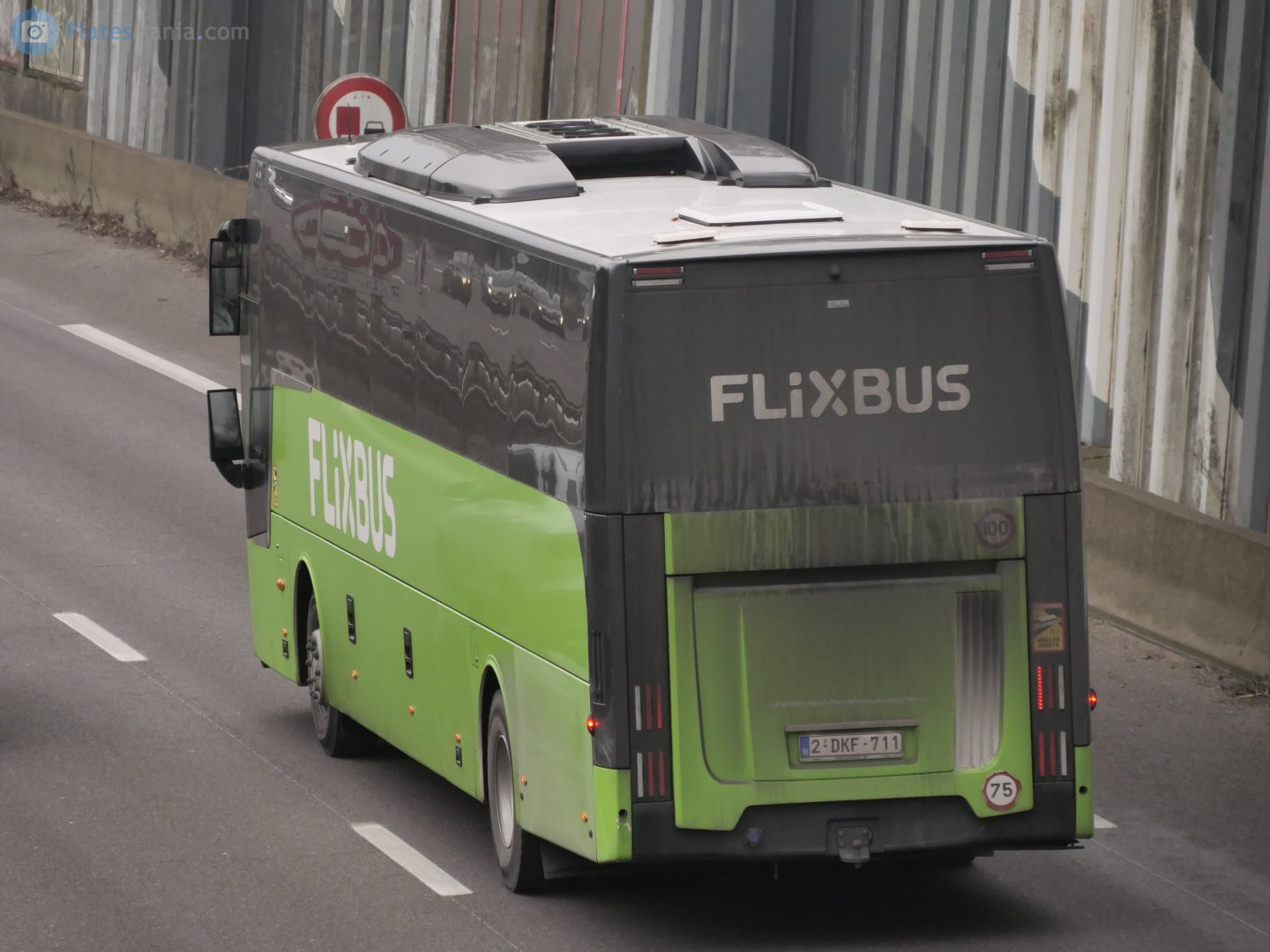 2-DKF-711, Van Hool EX-Series 