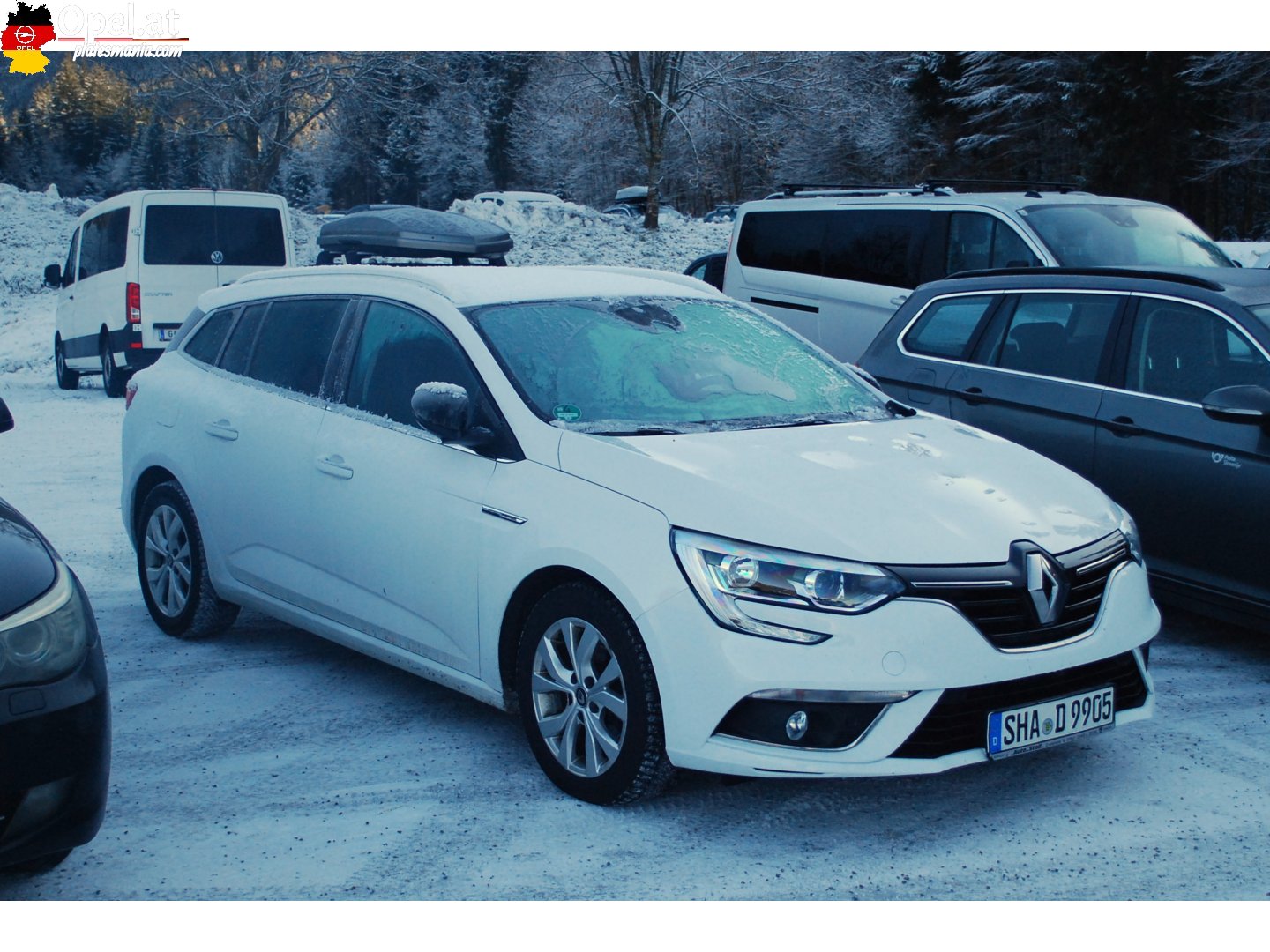 SHA D 9905, Renault Mégane 4th gen Estate Wagon (KFB), 2016–