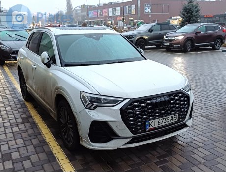 KI 6735 AB, Audi Q3