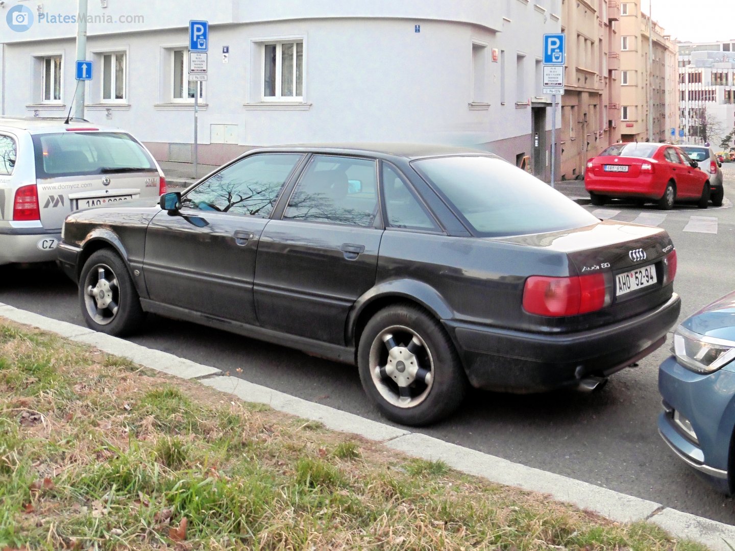AHO 52-94, Audi 80 4th gen Sedan (B4/8C2), 1991–1994