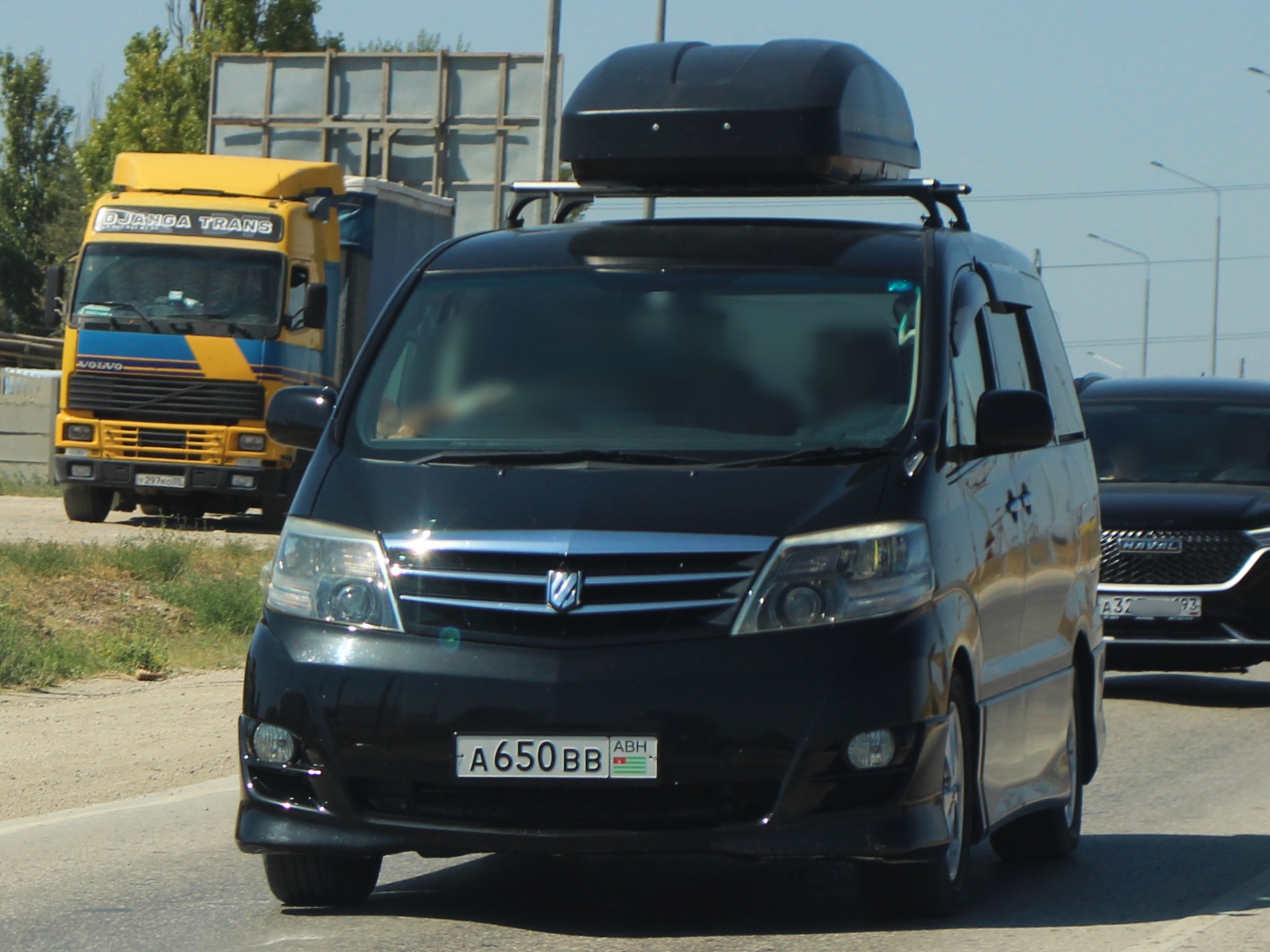 а 650 вв, Toyota Alphard 1st gen (G/V) (AH10), 2002–2008
