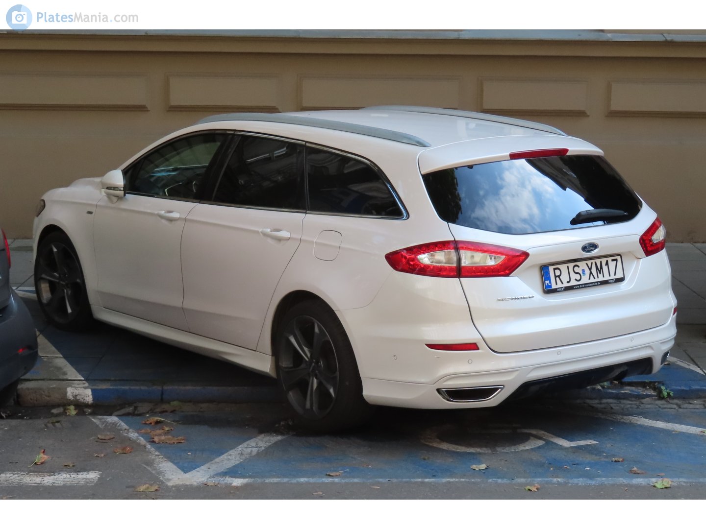 RJS XM17, Ford Mondeo 4th gen Turnier Wagon (Mk5; CD391), 2014–2019