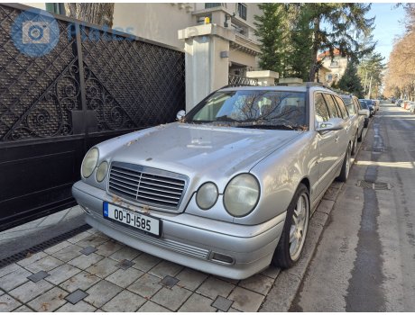 00-D-1585, Mercedes-Benz E-Klasse