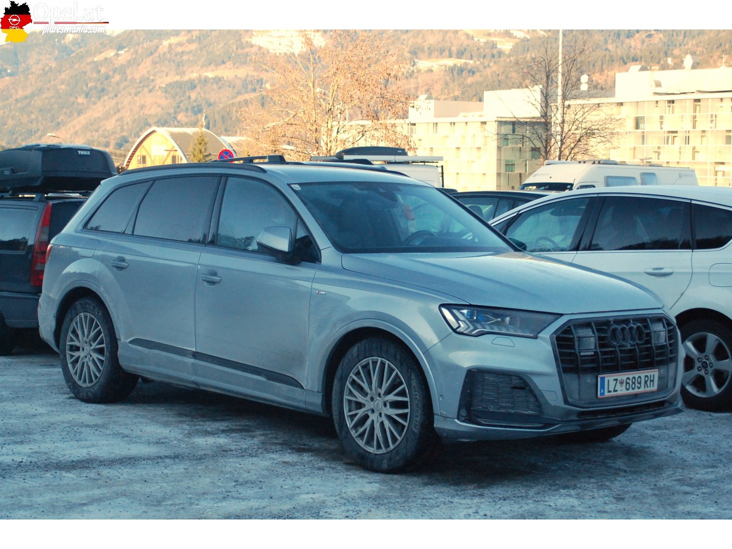 LZ 689 RH, Audi Q7 2nd gen (4MB), 1st facelift, 2019–2024