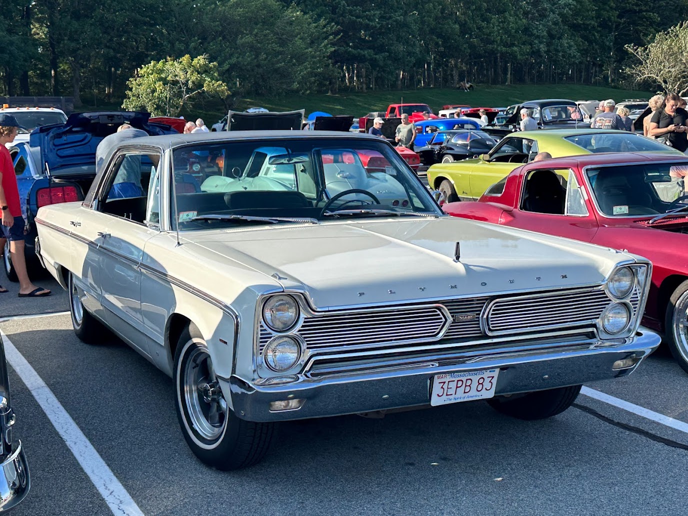 3EPB 83, Plymouth Fury 4th gen 1966 4-door Sedan (13; C-body), 1st facelift, 1965–1966