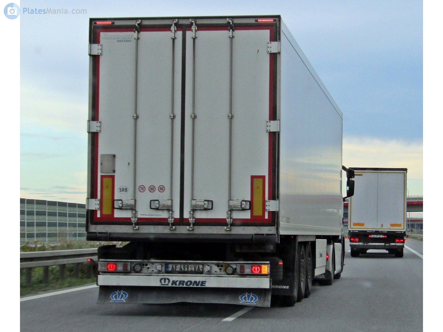 AF-499 VA, Krone Cool Liner 