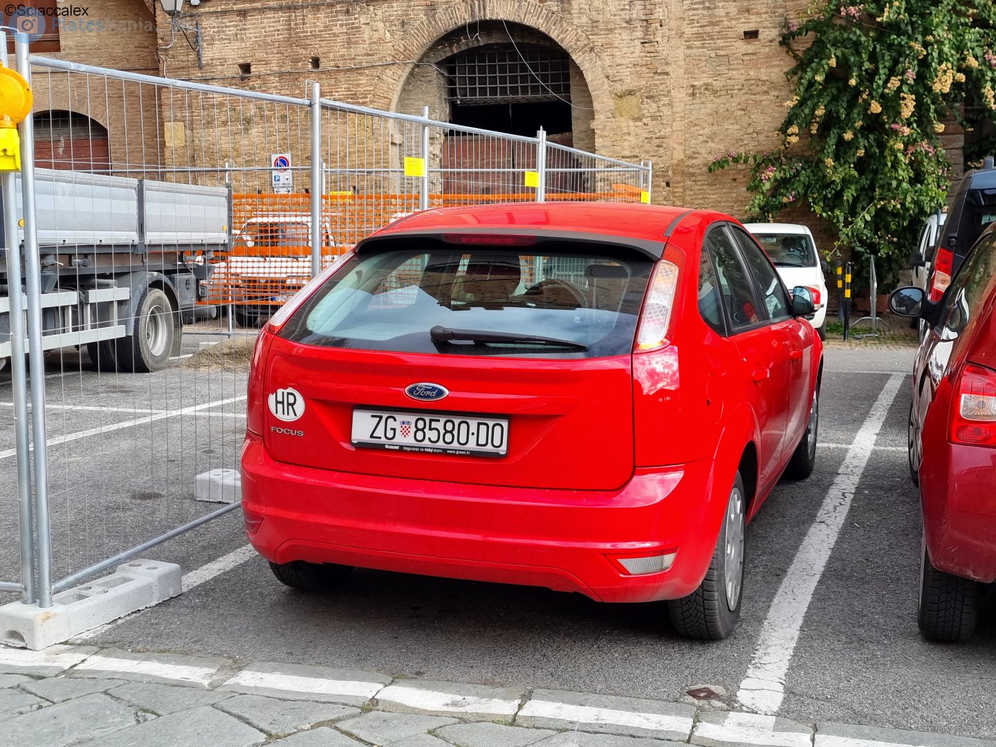 ZG 8580-DO, Ford Focus 2nd gen (Classic) 5-door Hatch (DA3; C307), facelift, 2008–2011 (–2014 for CN- and LATAM-market)