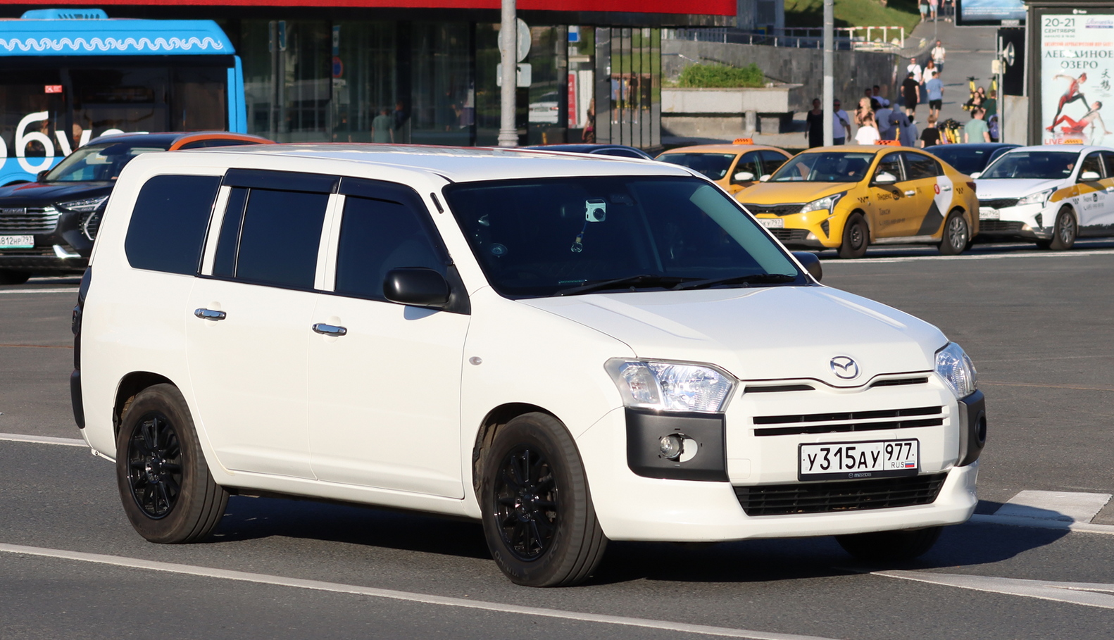 у 315 ау 977, Mazda Familia Van 4th gen (XP160), 2018–