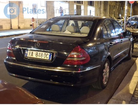 AA 848 OC, Mercedes-Benz E-Klasse