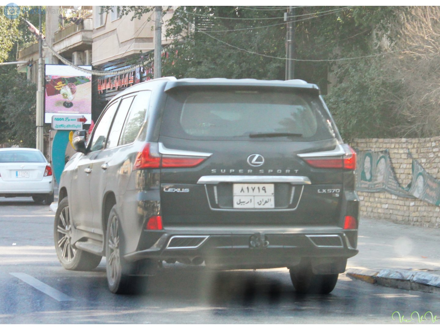٨١٧١٩, Lexus LX 3rd gen (J200), 2nd facelift, 2015–2021