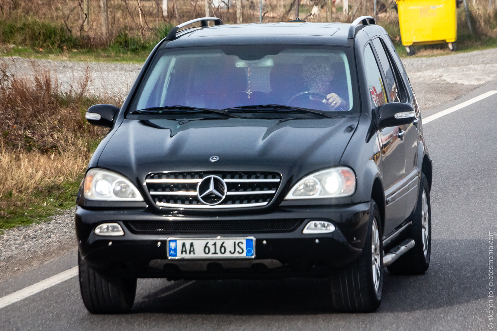 AA 616 JS, Mercedes-Benz M-Klasse 1st gen (W163), 1997–2005
