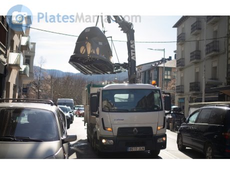 8610 JLN, Renault Trucks D