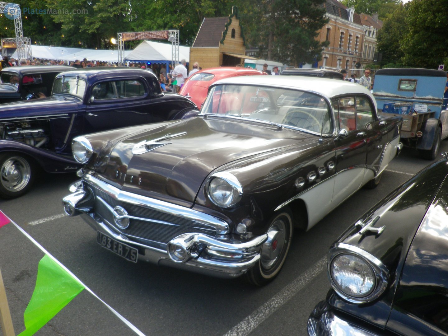 1183 ER 75, Buick Century 2nd gen (Riviera) 4-door Hardtop (63; B-body), 3rd facelift, 1956–1957
