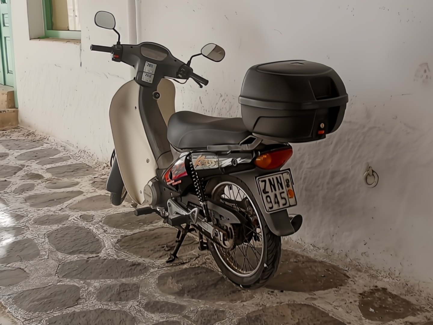 ZNN-945, Modenas Kriss 