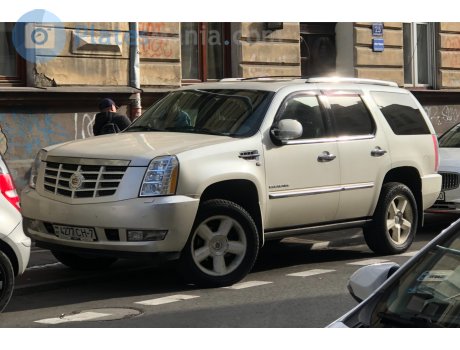 4277 CH-7, Cadillac Escalade