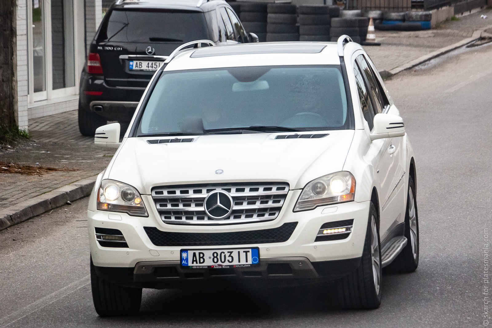 AB 803 IT, Mercedes-Benz M-Klasse 2nd gen (W164), 2005–2011