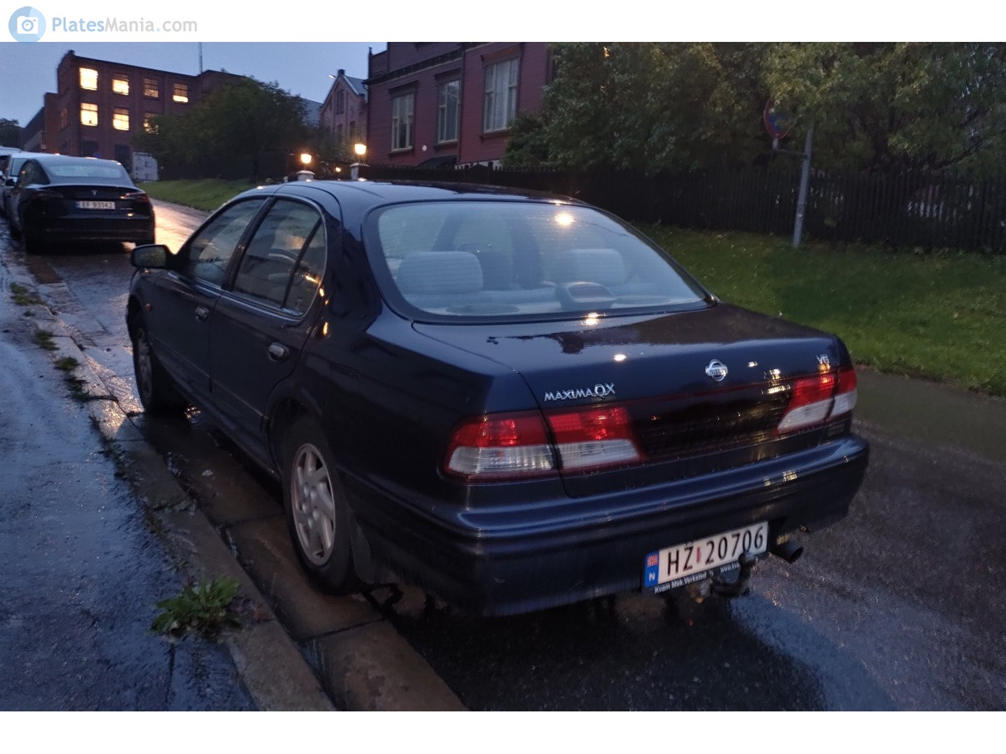HZ 20706, Nissan Maxima 3rd gen (QX) (A32; Global-market), 1994–2000