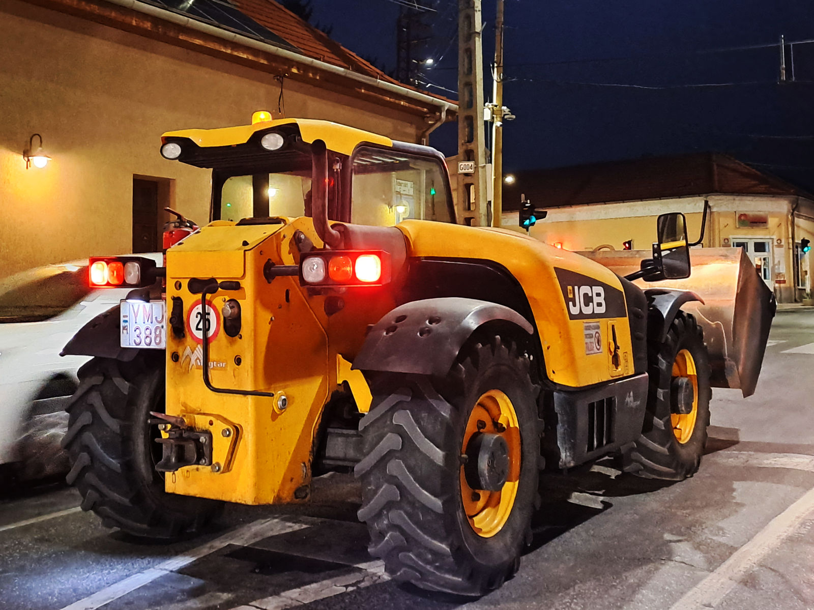 YMJ-388, JCB 500-Series 