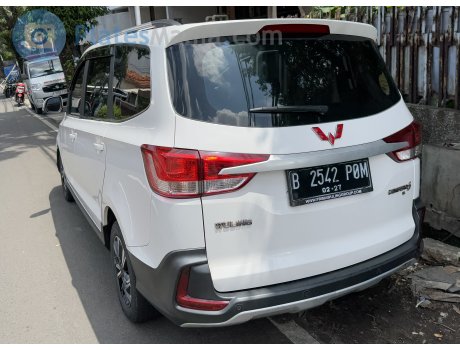 B 2542 POM, Wuling Confero