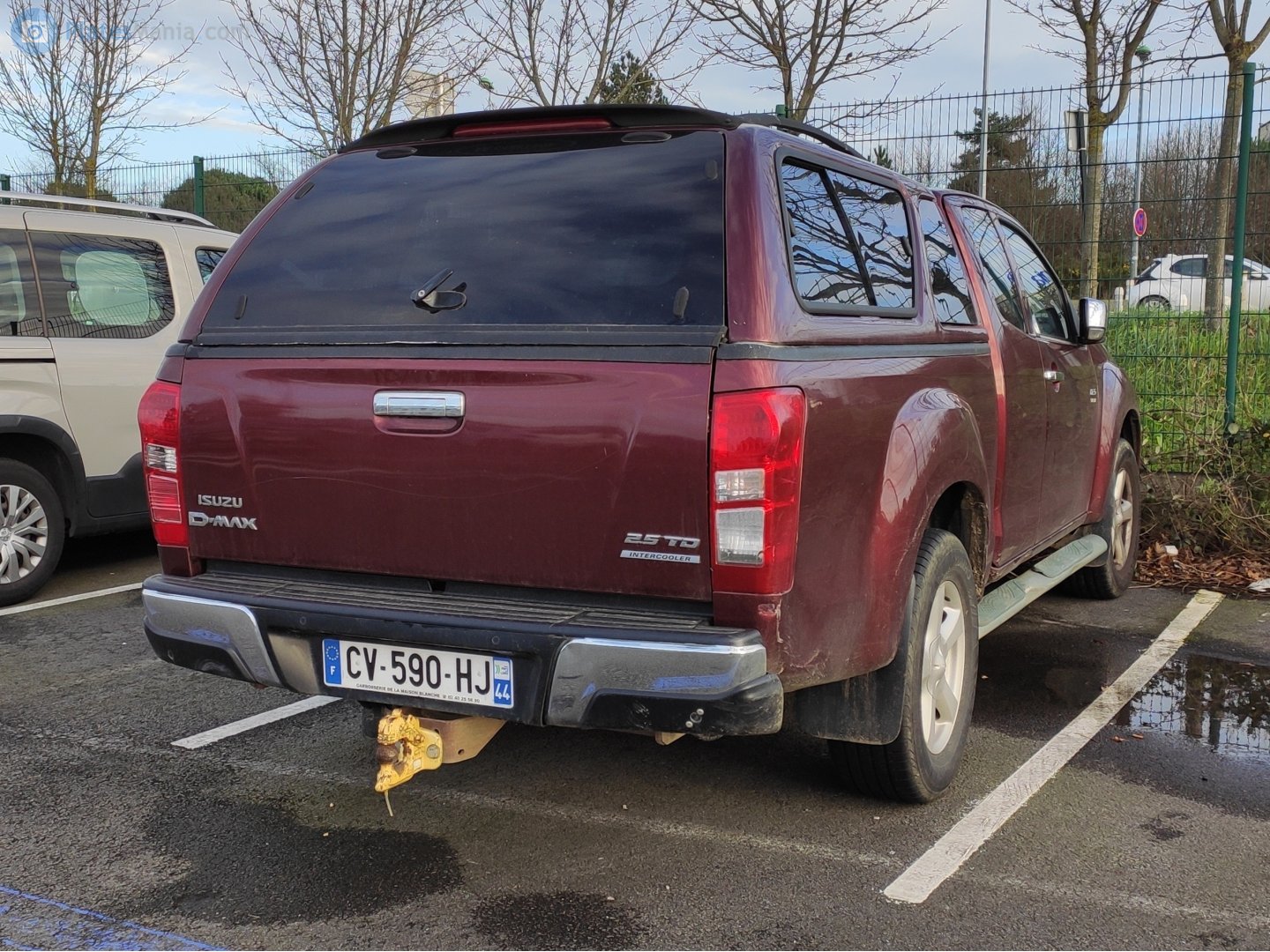 CV-590-HJ, Isuzu D-Max 2nd gen (RT50), 2011–2021