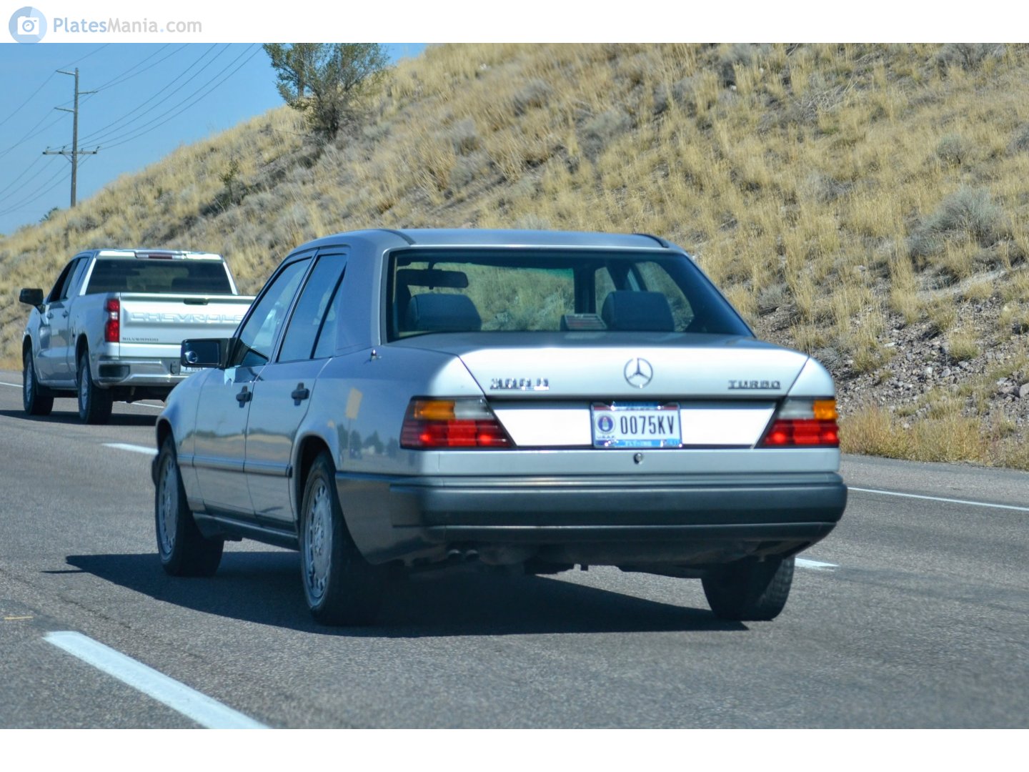 0075KV, Mercedes-Benz E-Klasse 1st gen Sedan (W124), 1984­–1995