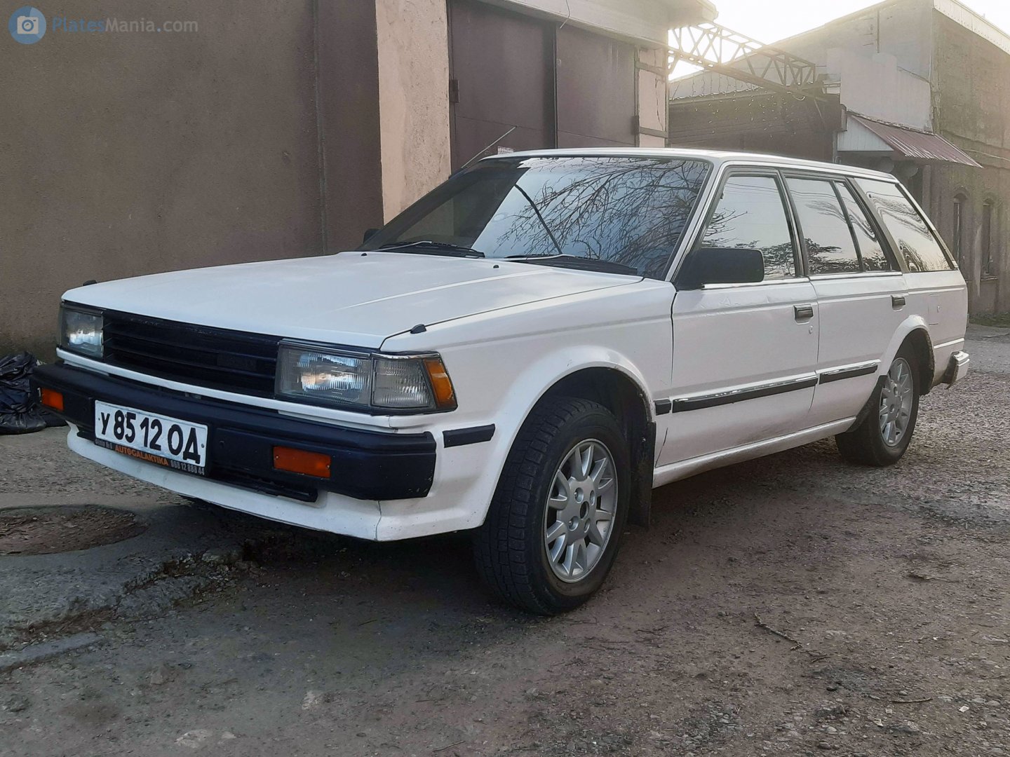 у 8512 ОД, Nissan Bluebird 7th gen Wagon (U11), 1983–1990