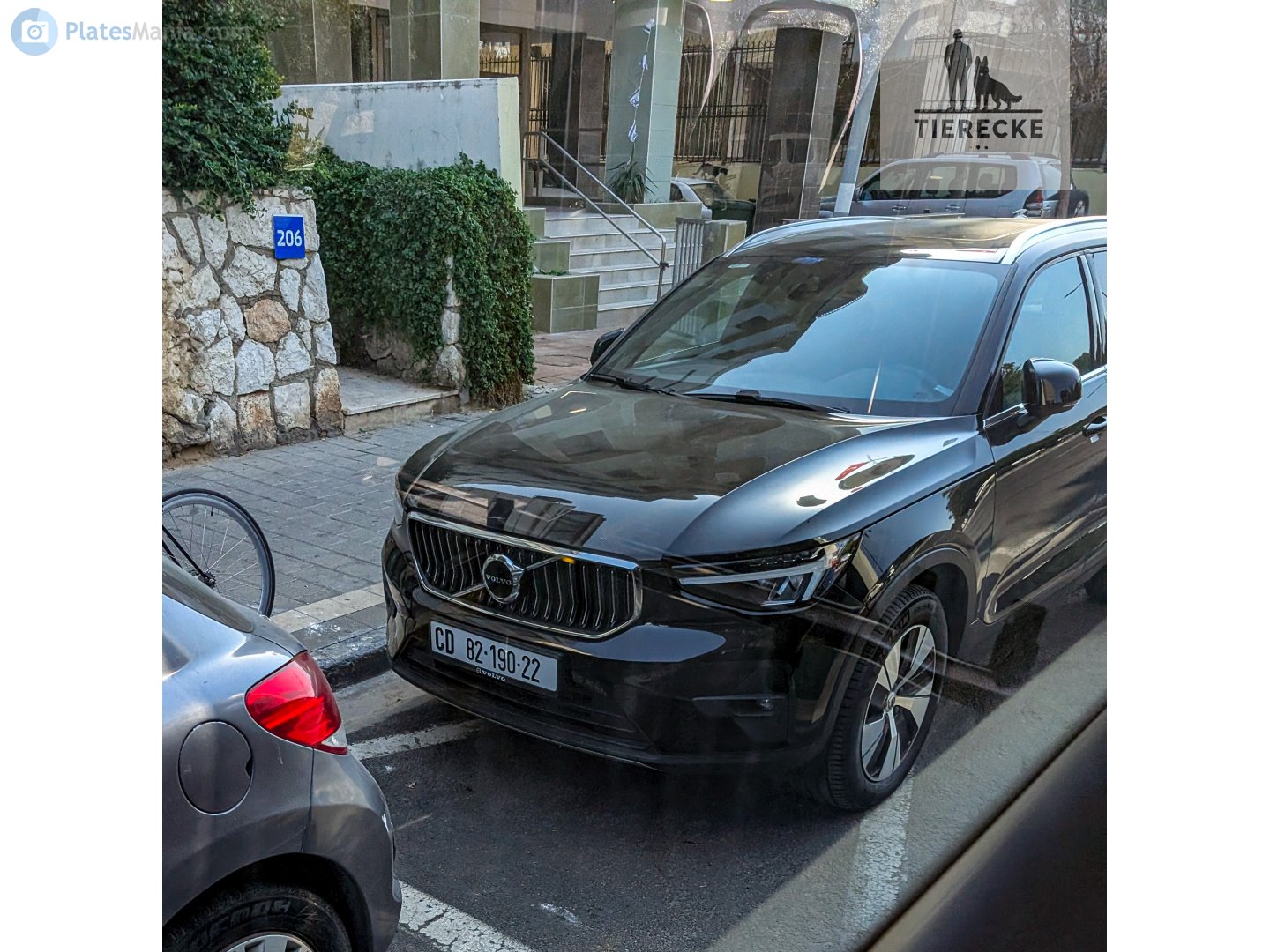 82-190-22, Volvo XC40 / EX40 1st gen (536), 2017–