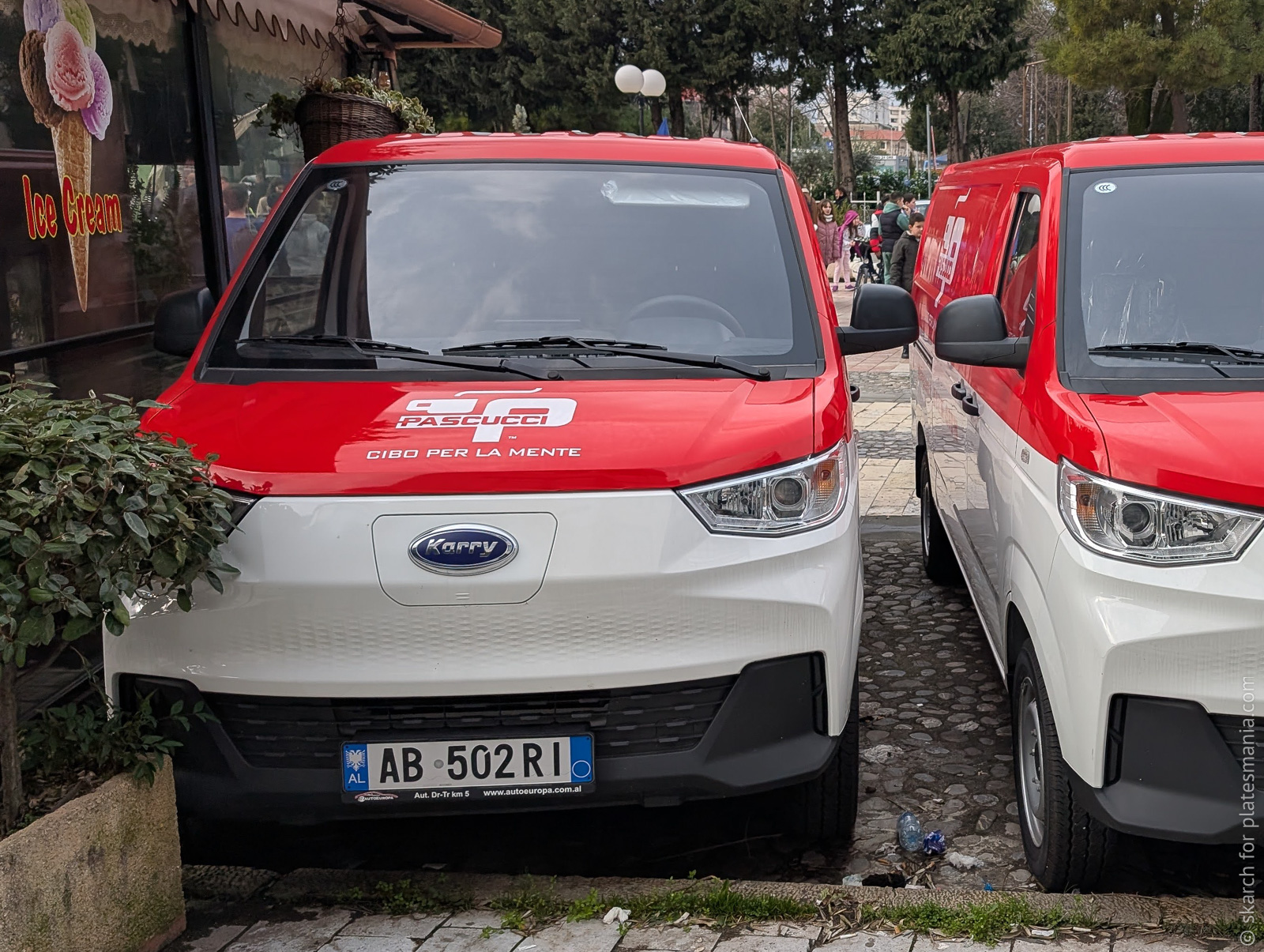 AB 502 RI, Karry Dolphin EV 