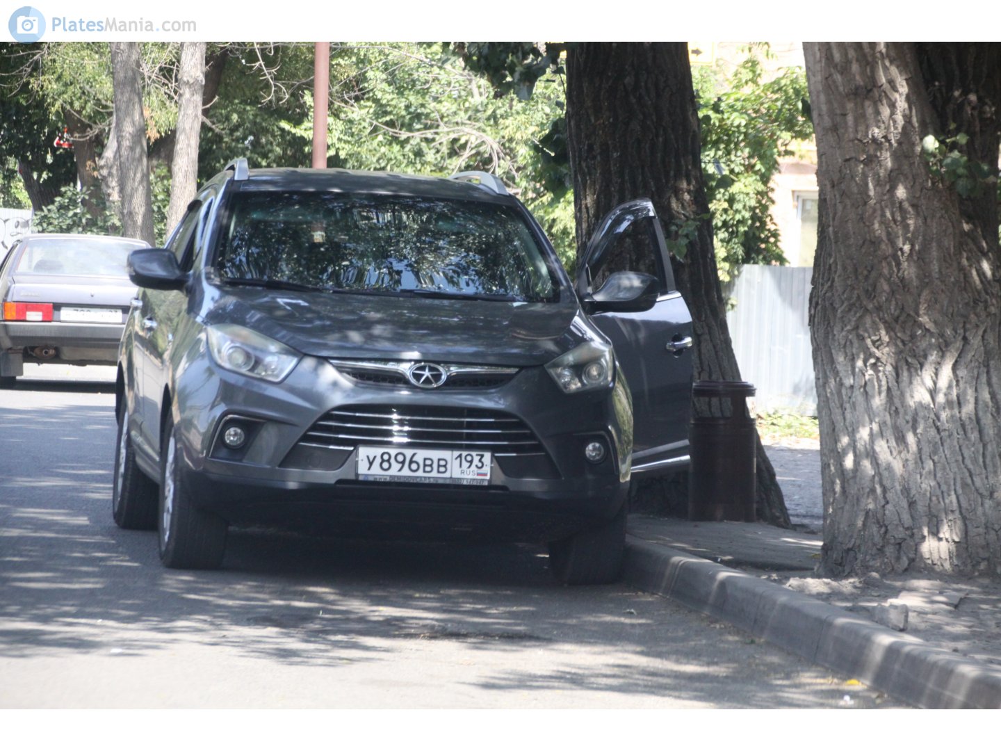 у 896 вв 193, JAC Refine S5 