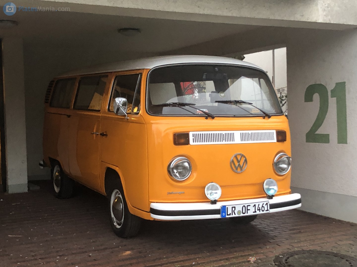 LR OF 1461, Volkswagen Bus 2nd gen Bus/Kombi Van (T2b), 1st facelift, 1967–1979 (–1982 for BR- and MX-market)