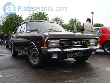 3483 KC 59, Opel Commodore