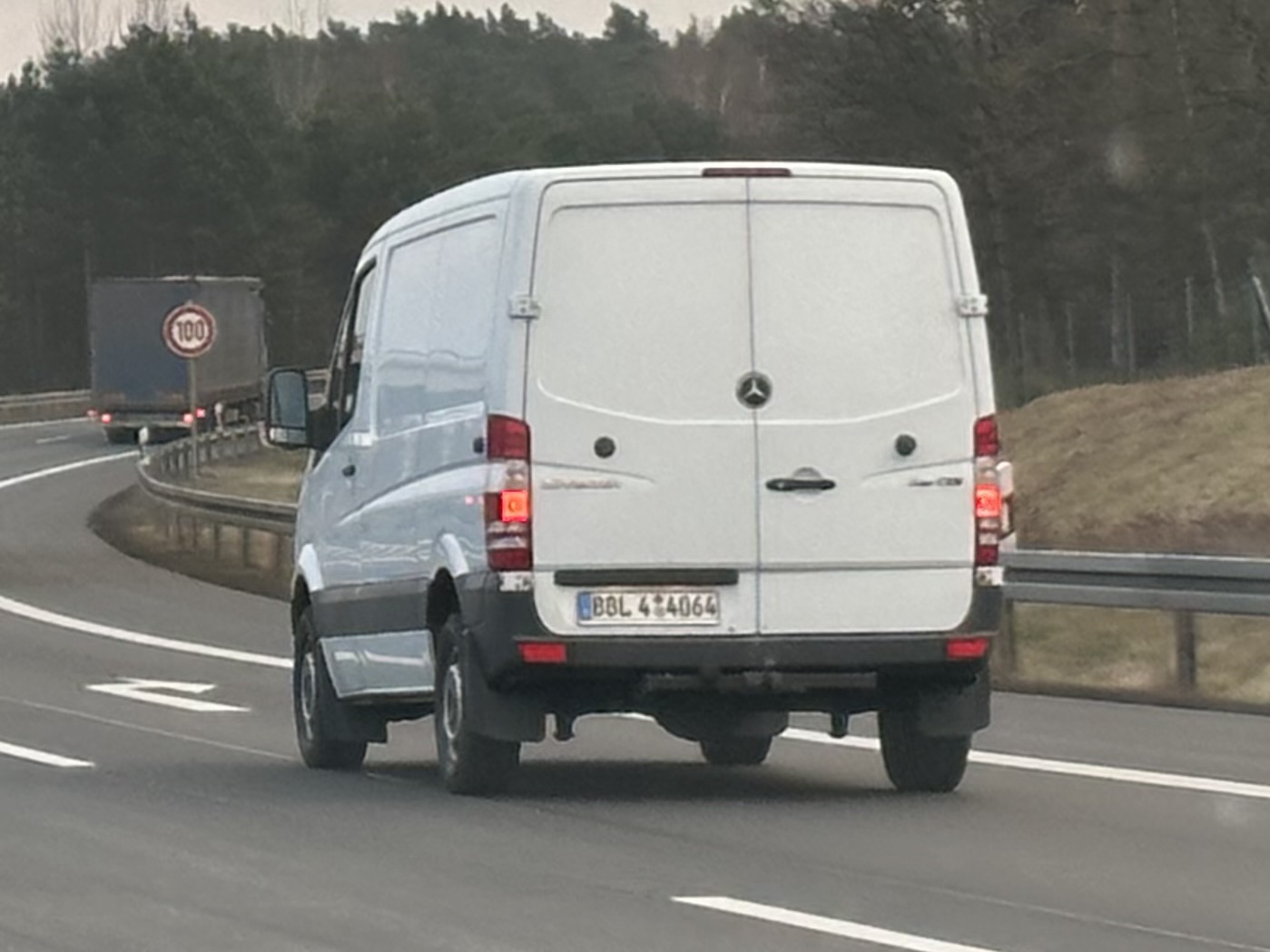 BBL 4 4064, Mercedes-Benz Sprinter 2nd gen (W906), facelift, 2013–2018