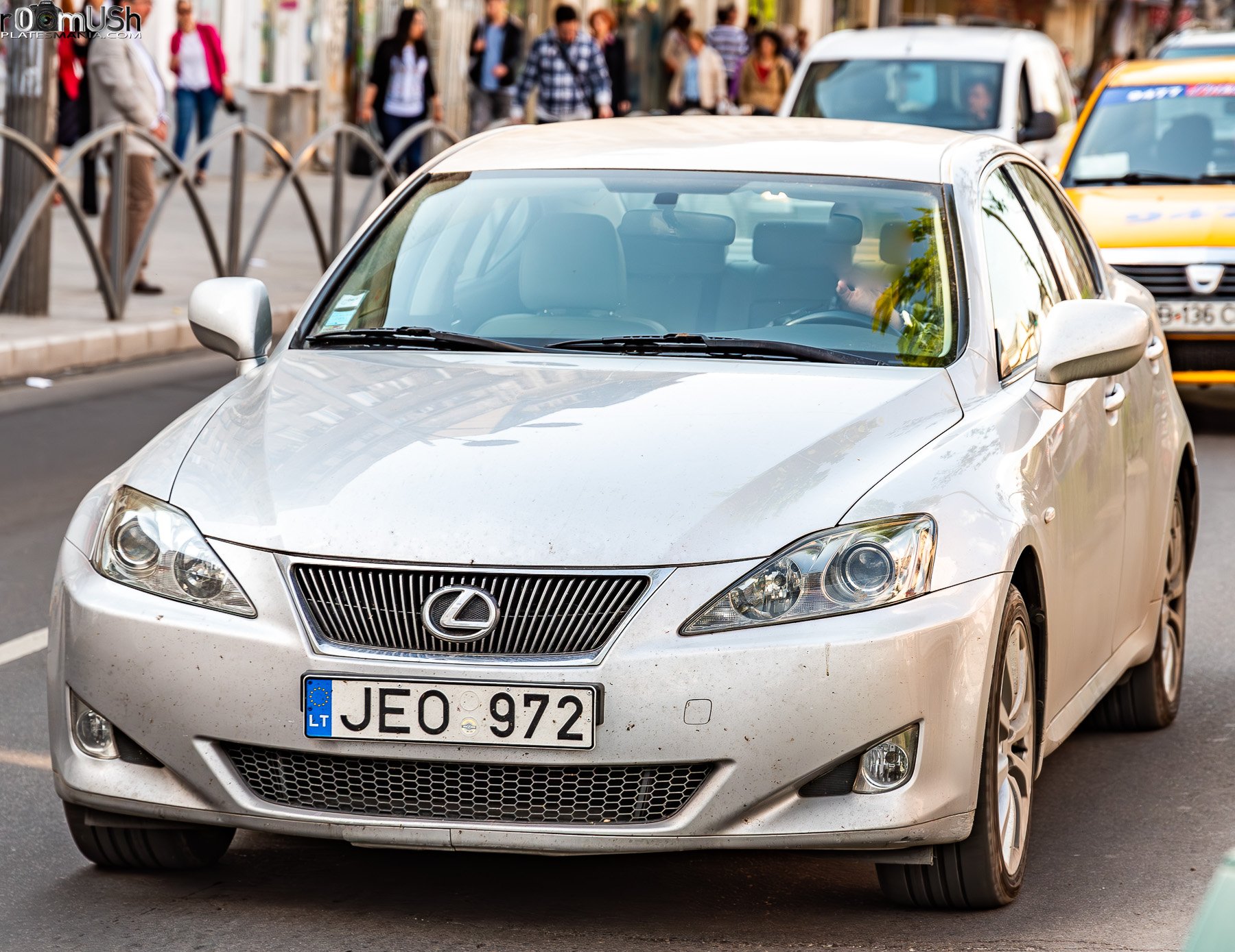 JEO 972, Lexus IS 2nd gen Sedan (XE20), 2005–2013
