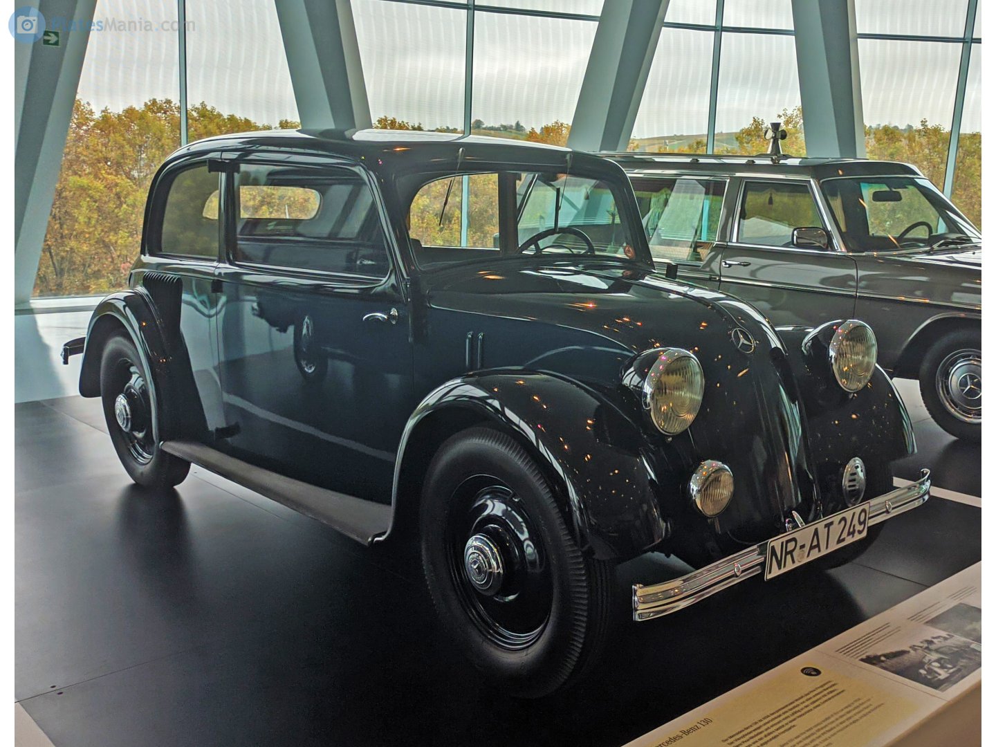 NR AT 249, Mercedes-Benz 130 