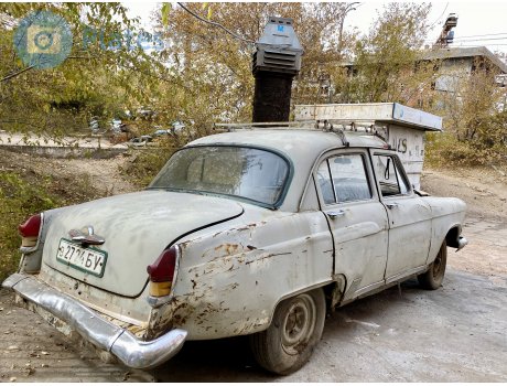 в 2724 БУ, GAZ 21 Волга