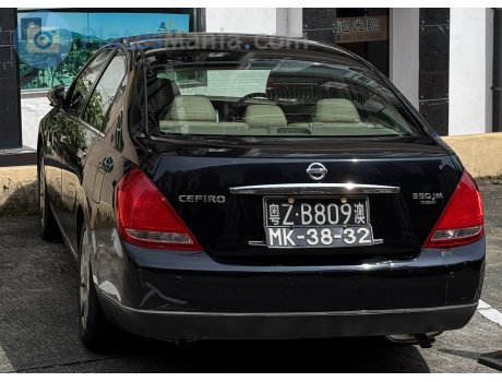 粤Z·B809澳, Nissan Cefiro