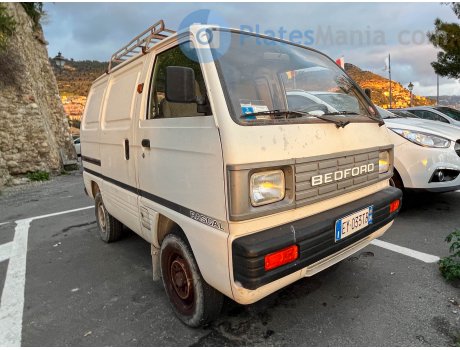 EY 033 TB, Bedford Rascal