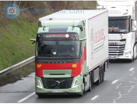 4918 MVR, Volvo FH