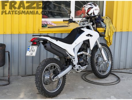 DI 0793 JA, Loncin LX