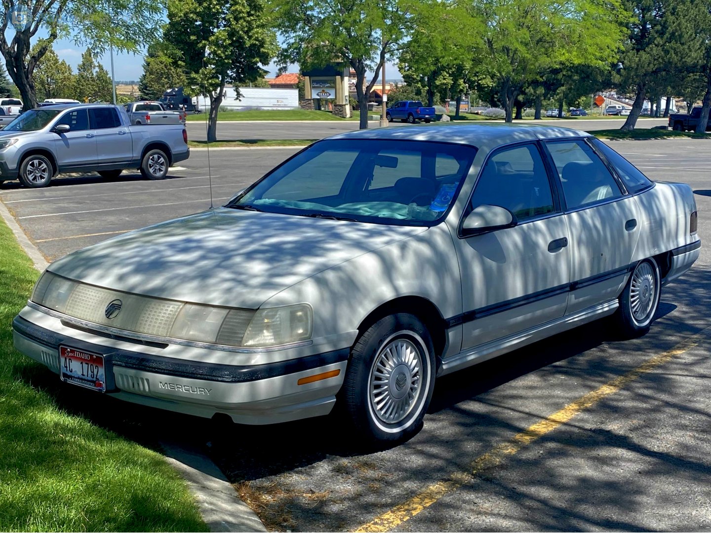 4C 1792, Mercury Sable 1st gen Sedan (54; DN5), 1985–1991