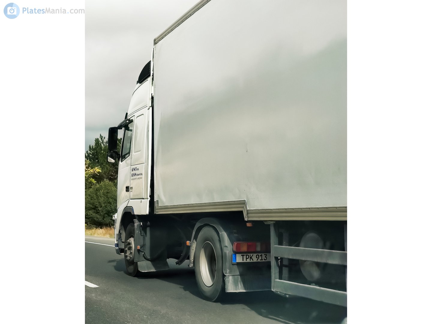 TPK 913, Volvo FH 2nd gen, facelift, 2008–2012