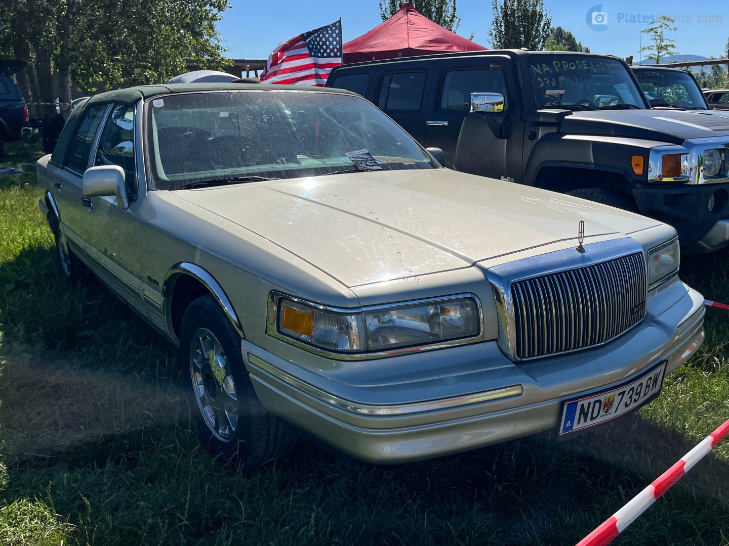 ND 739 BW, Lincoln Town Car 2nd gen (FN36/116), 1989–1997